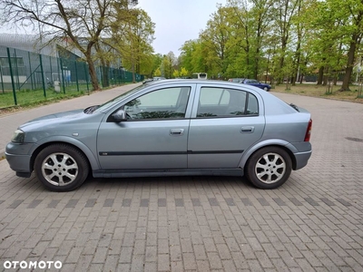 Opel Astra II 1.6 GL / Start