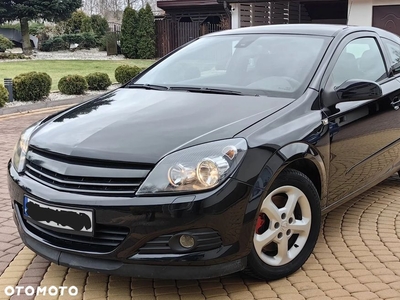 Opel Astra III GTC 1.9 CDTI