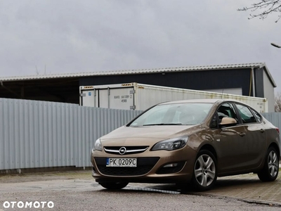 Opel Astra IV 1.4 T Active