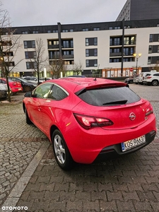 Opel Astra IV GTC 1.4 T Sport S&S