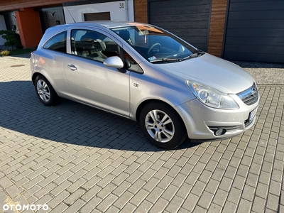 Opel Corsa 1.2 16V Cosmo