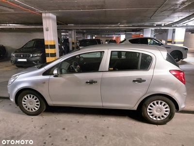 Opel Corsa 1.2 16V Essentia