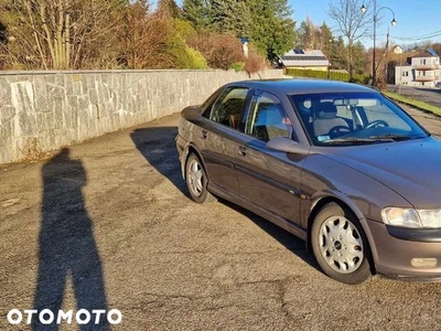 Opel Vectra 2.5 CDX