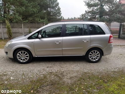 Opel Zafira 1.6 Elegance