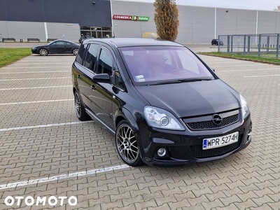 Opel Zafira 2.0 T OPC