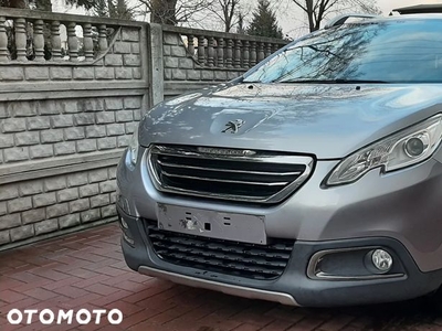 Peugeot 2008 1.2 Pure Tech Style EU6