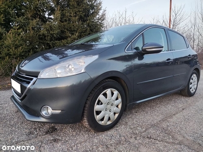 Peugeot 208 1.2 VTi Business Line