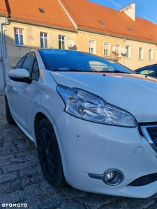 Peugeot 208 1.6 e-HDi Active STT