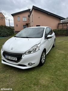 Peugeot 208 1.6 e-HDi Active STT