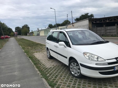 Peugeot 807 2.0 HDi Trendy