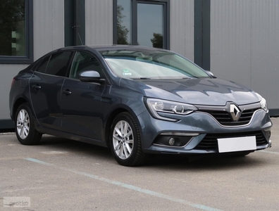 Renault Megane IV , Salon Polska, Xenon, Tempomat