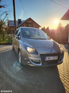 Renault Scenic 1.4 16V TCE Privilege