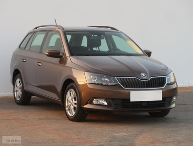 Skoda Fabia III , Salon Polska, DSG, Klimatronic, Tempomat, Parktronic,