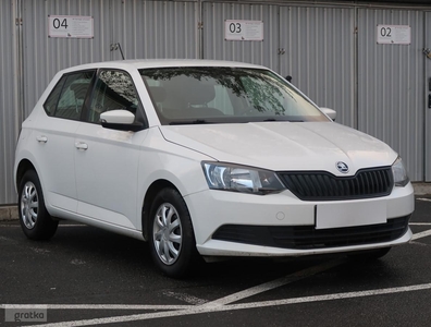 Skoda Fabia III , Salon Polska, Klima ,Bezkolizyjny