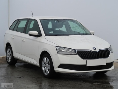 Skoda Fabia III , Salon Polska, Serwis ASO, VAT 23%, Klima, Parktronic