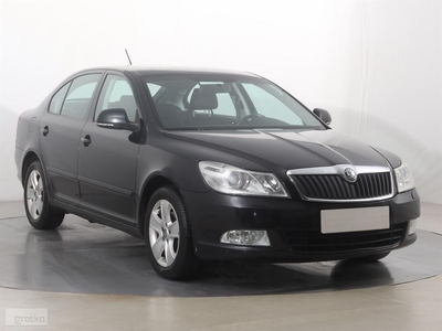 Skoda Octavia II , Salon Polska, Serwis ASO, Klimatronic, Tempomat, Parktronic