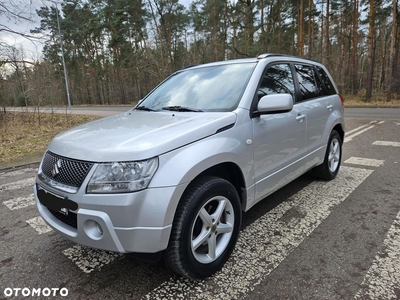 Suzuki Grand Vitara 2.0