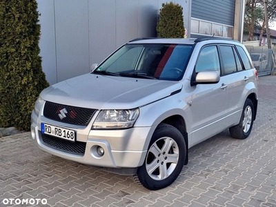 Suzuki Grand Vitara 2.0 De Luxe