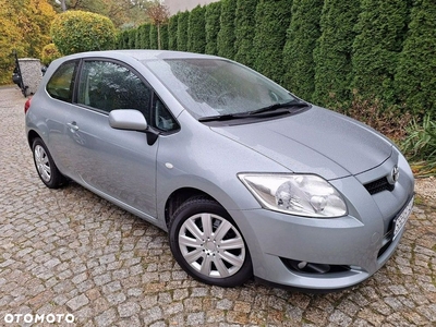 Toyota Auris 1.33 VVT-i Life