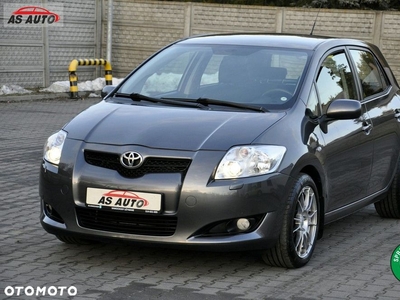 Toyota Auris 1.6 VVT-i Sol