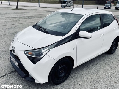 Toyota Aygo x-play