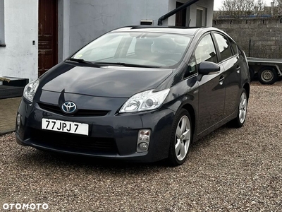 Toyota Prius (Hybrid)