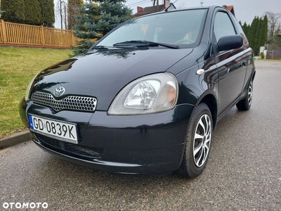 Toyota Yaris 1.0 Base