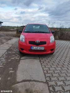 Toyota Yaris 1.0 Premium