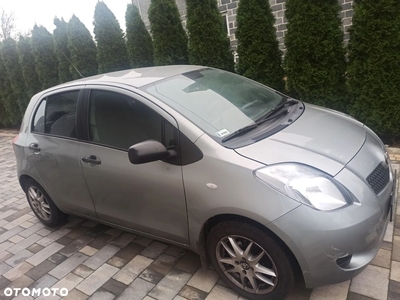 Toyota Yaris 1.3 Luna Gold