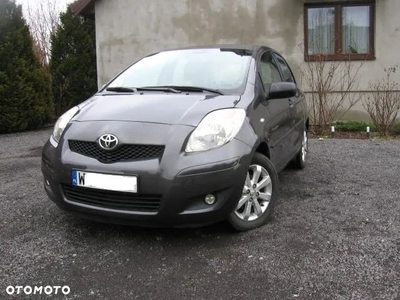 Toyota Yaris 1.33 Luna