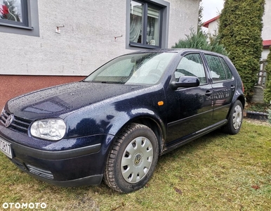 Volkswagen Golf 1.6