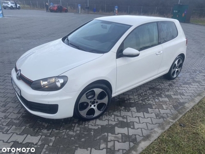 Volkswagen Golf 1.6 Team