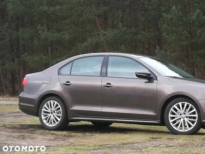 Volkswagen Jetta 1.4 TSI BMT Comfortline