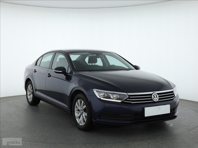 Volkswagen Passat B8 , Salon Polska, VAT 23%, Navi, Klimatronic, Tempomat,