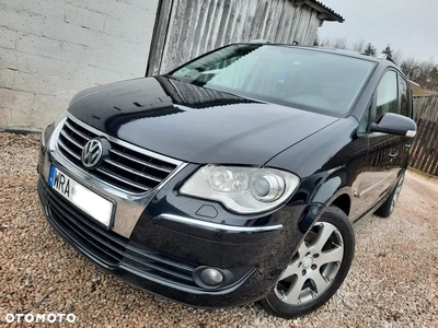 Volkswagen Touran 2.0 TDI DPF DSG Highline