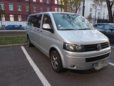 Volkswagen Transporter T5 8 osób LONG rezerwacja!