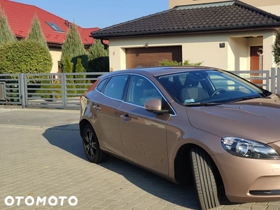 Volvo V40 CC D2 Drive-E Momentum