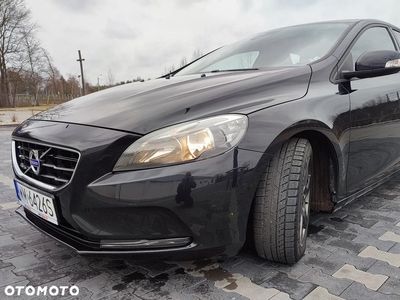 Volvo V40 D2