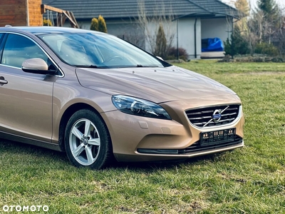 Volvo V40 D4 Geartronic R Design