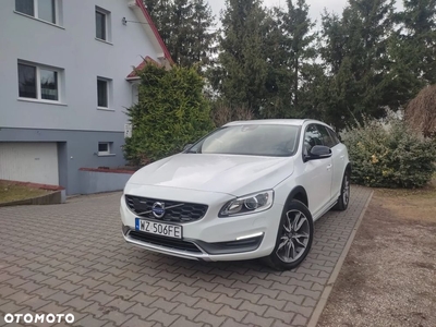 Volvo V60 Cross Country D4 Drive-E Summum