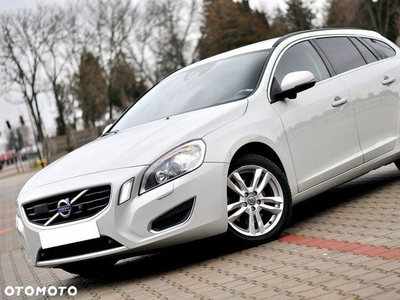 Volvo V60 D3 Geartronic Summum