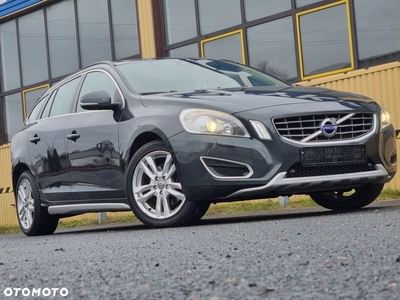 Volvo V60 D4 Momentum