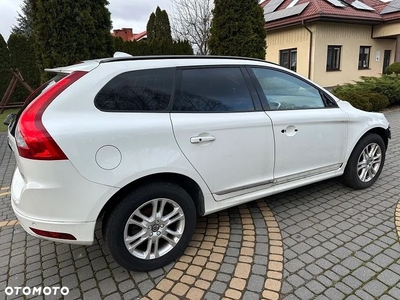 Volvo XC 60 T5 AWD Drive-E Momentum