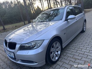 Bmw 325xi PANORAMA, duża Navi, x-drive