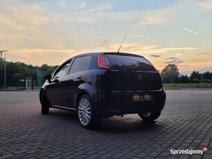 Fiat Punto Evo 2010r. , Większość podzespołów nowa, Nowe opony