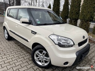 Kia Soul 2009 rok 1,6 benz klima alusy el szyby