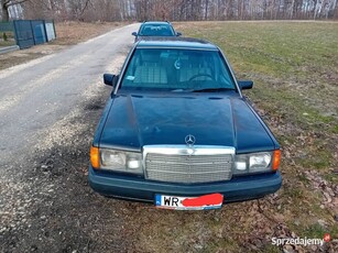 Mercedes 190E