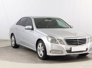 Mercedes E E 200