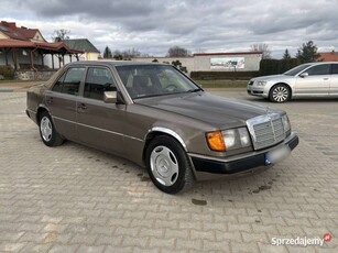 Mercedes W124