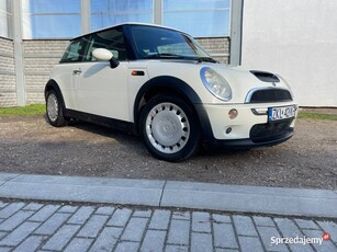 Mini cooper one 1.6 benzyna